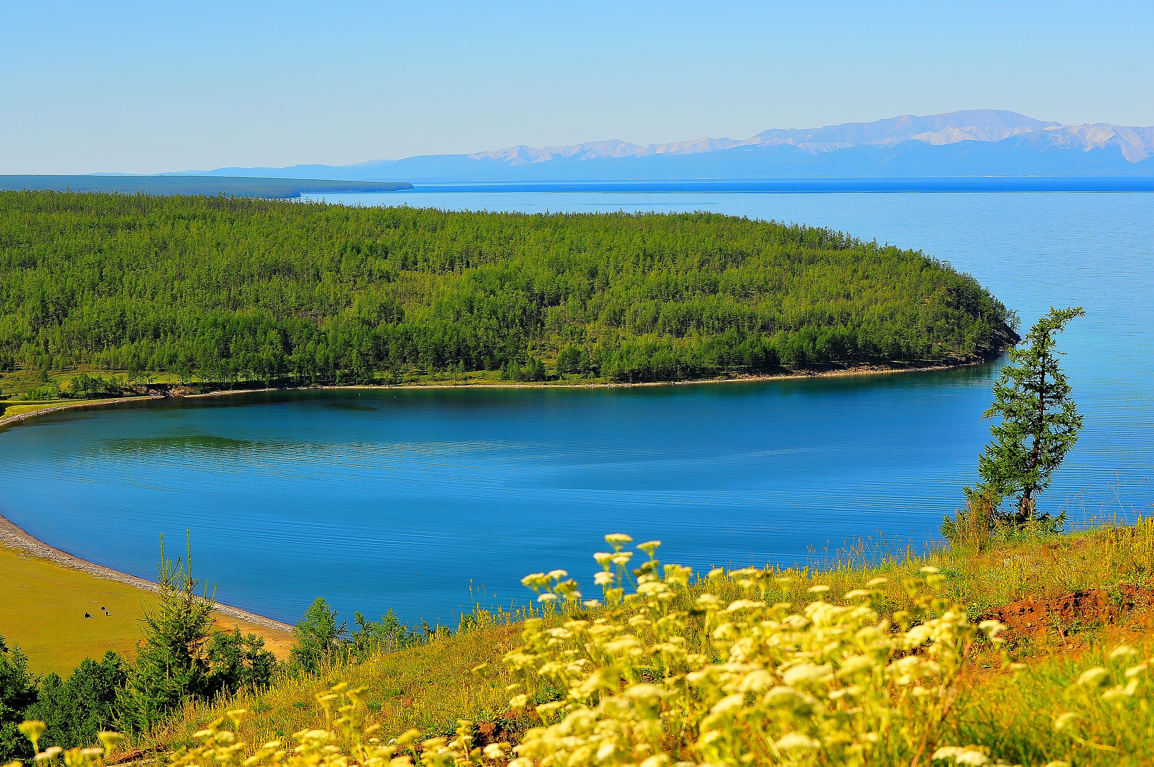 Dubbed the Blue Pearl of Mongolia, Lake Khuvsgul is one of the most pristine freshwater lakes in the world.